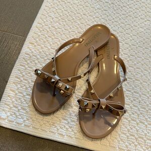 ***SOLD*** Valentino rockstud sandals nude